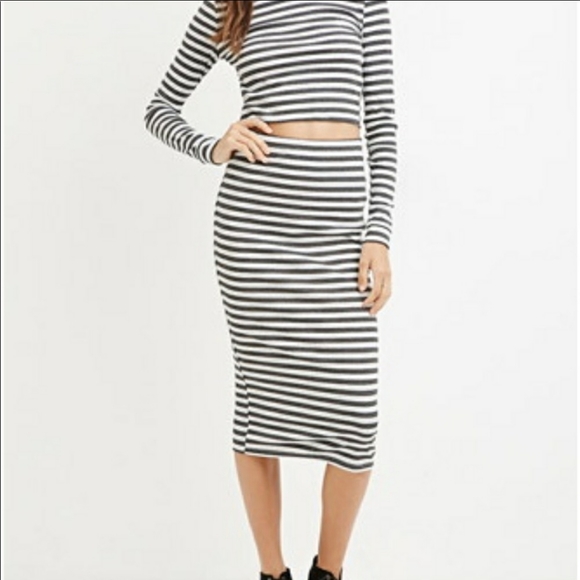 F21 Striped Bodycon Midi Skirt - Picture 2 of 2